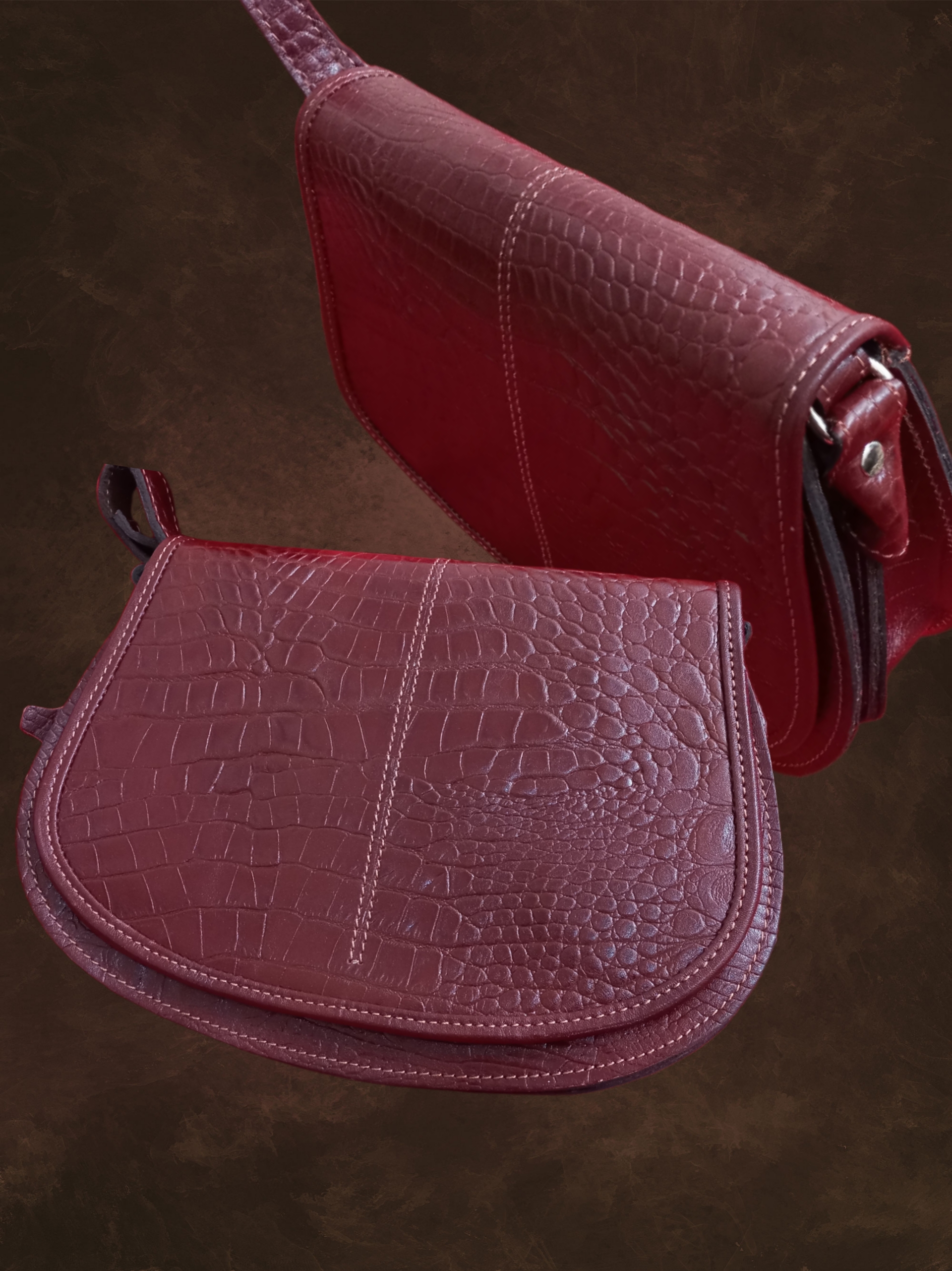 کیف چرم طبیعی مدل در پروانه ای میانه